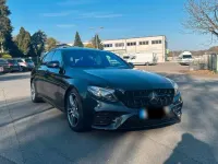 Używany Mercedes E220 AMG 194 KM (142 kW) 2017 Czarny Sedan/Limuzyna