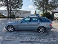 Gebraucht Mercedes C320 224 PS (164 kW) 2007 Silber Kombi