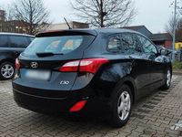 Gebraucht Hyundai i30 135 PS (99 kW) 2013 Schwarz Kombi