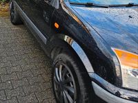 Gebraucht Ford Fusion 80 PS (58 kW) 2008 Schwarz Kleinwagen