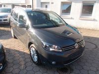 Gebraucht VW Touran Cup 140 PS (102 kW) 2014 Uranograu/cinza urano Van / Kleinbus