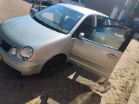 Gebraucht VW Polo 64 PS (47 kW) 2005 Silber Kleinwagen