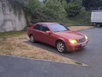 Gebraucht Mercedes C180 Elegance 129 PS (94 kW) 2002 Rot Kombi