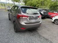 Gebraucht Hyundai ix20 Classic 90 PS (66 kW) 2013 Cashmere brown / mic Kleinwagen