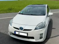 Gebraucht Toyota Prius 99 PS (72 kW) 2009 Weiß Kleinwagen