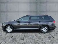 Używany VW Passat Conceptline 150 KM (110 kW) 2023 Szary Kombi