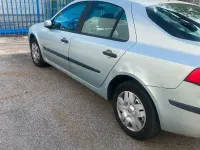 Gebraucht Renault Laguna II Dynamique 120 PS (88 kW) 2002 Grau Limousine