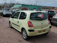 Gebraucht Renault Twingo 58 PS (42 kW) 2008 Gelb Kleinwagen