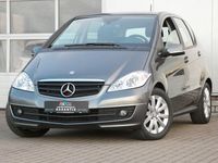 Gebraucht Mercedes A180 116 PS (85 kW) 2011 Grau Kleinwagen