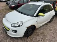 Gebraucht Opel Adam 70 PS (51 kW) 2013 Weiß Kleinwagen
