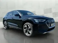 Gebraucht Audi e-tron S-Line 230 kW (313 PS) 2022 Brillantschwarz SUV
