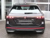 Neu VW Passat R-line 265 PS (194 kW) 2026 Grenadillschwarz meta... Kombi