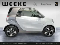 Gebraucht Smart ForTwo Coupé Passion Exclusive 60 kW (82 PS) 2024 Weiß Kleinwagen