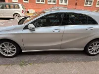 Gebraucht Mercedes A180 122 PS (89 kW) 2012 Silber Kleinwagen