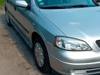Gebraucht Opel Astra 101 PS (74 kW) 1998 Silber Limousine