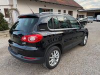 Gebraucht VW Tiguan Team 150 PS (110 kW) 2010 Schwarz SUV