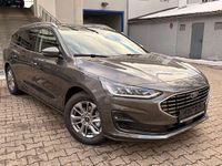 Neu Ford Focus Titanium X 155 PS (114 kW) 2026 Grau Limousine
