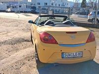 Gebraucht Opel Tigra Basis 90 PS (66 kW) 2005 Gelb Cabrio