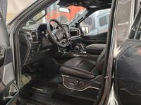 Neu Ford V8 Lariat 405 PS (297 kW) 2025 Grau SUV