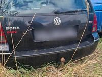 Second-hand VW Bora 131 CP (96 kW) 2004 Negru Break