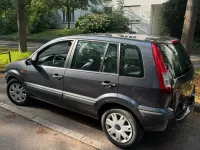 Gebraucht Ford Fusion 80 PS (58 kW) 2008 Blau Kleinwagen