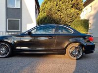 Gebraucht BMW 125 Sport Line 218 PS (160 kW) 2008 Schwarz Kleinwagen