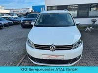 Gebraucht VW Touran Highline 140 PS (102 kW) 2015 Weiß Van / Kleinbus