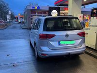 Gebraucht VW Touran 110 PS (80 kW) 2017 Silber Van / Kleinbus