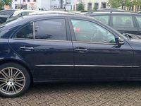 Gebraucht Mercedes E320 224 PS (164 kW) 2008 Blau Limousine
