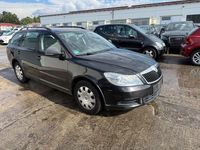 Gebraucht Skoda Octavia 105 PS (77 kW) 2010 Schwarz Kombi