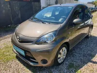 Gebraucht Toyota Aygo Cool 68 PS (50 kW) 2014 Grau Kleinwagen
