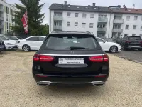 Gebraucht Mercedes E220 Avantgarde 200 PS (147 kW) 2022 Obsidianschwarz Kombi