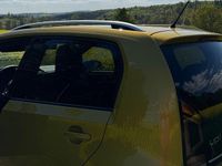 Gebraucht VW cross up! 75 PS (55 kW) 2018 Gold Kleinwagen