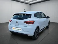 Gebraucht Renault Clio 90 PS (66 kW) 2022 Weiß Kleinwagen