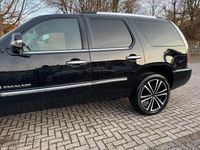Gebraucht Cadillac Escalade 409 PS (300 kW) 2010 Schwarz SUV