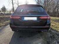 Second-hand Mercedes E220 194 CP (142 kW) 2019 Albastru Break