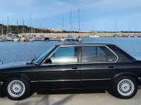 Gebraucht BMW 535 192 PS (141 kW) 1987 Schwarz Limousine