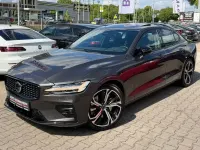 Używany Volvo S60 Ultimate 250 KM (183 kW) 2023 Brązowy Sedan/Limuzyna