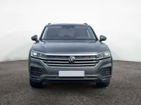 Gebraucht VW Touareg 286 PS (210 kW) 2025 Siliziumgrau SUV
