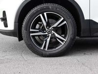 Gebraucht Volvo XC40 Plus 163 PS (119 kW) 2023 Weiss SUV