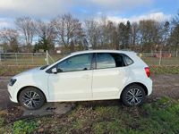 Gebraucht VW Polo Allstar 75 PS (55 kW) 2016 Weiß Limousine