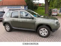 Second-hand Dacia Duster 105 CP (77 kW) 2012 Verde SUV