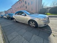 Gebraucht Opel Insignia 160 PS (117 kW) 2011 Silber Limousine