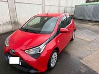 Gebraucht Toyota Aygo 72 PS (52 kW) 2021 Rot Kleinwagen