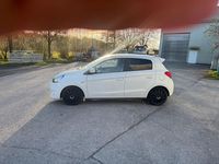 Second-hand Mitsubishi Space Star 71 CP (52 kW) 2014 Alb Monovolum