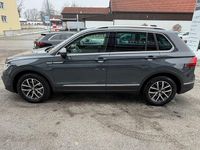 Gebraucht VW Tiguan R 150 PS (110 kW) 2023 Grau SUV