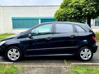 gebraucht Mercedes B180 Automatic TÜV Neu 2025