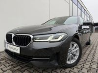 Gebraucht BMW 530 286 PS (210 kW) 2023 Grau Kombi