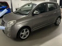 Gebraucht Kia Picanto 75 PS (55 kW) 2008 Grau Kleinwagen