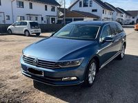 Gebraucht VW Passat Highline 150 PS (110 kW) 2015 Blau Kombi